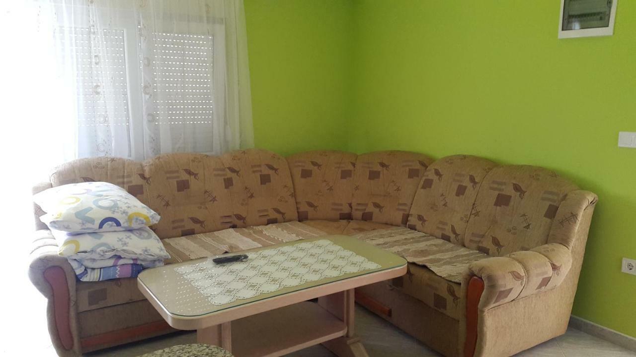Apartmani Lamani ビビニェ エクステリア 写真