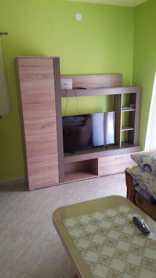 Apartmani Lamani ビビニェ エクステリア 写真